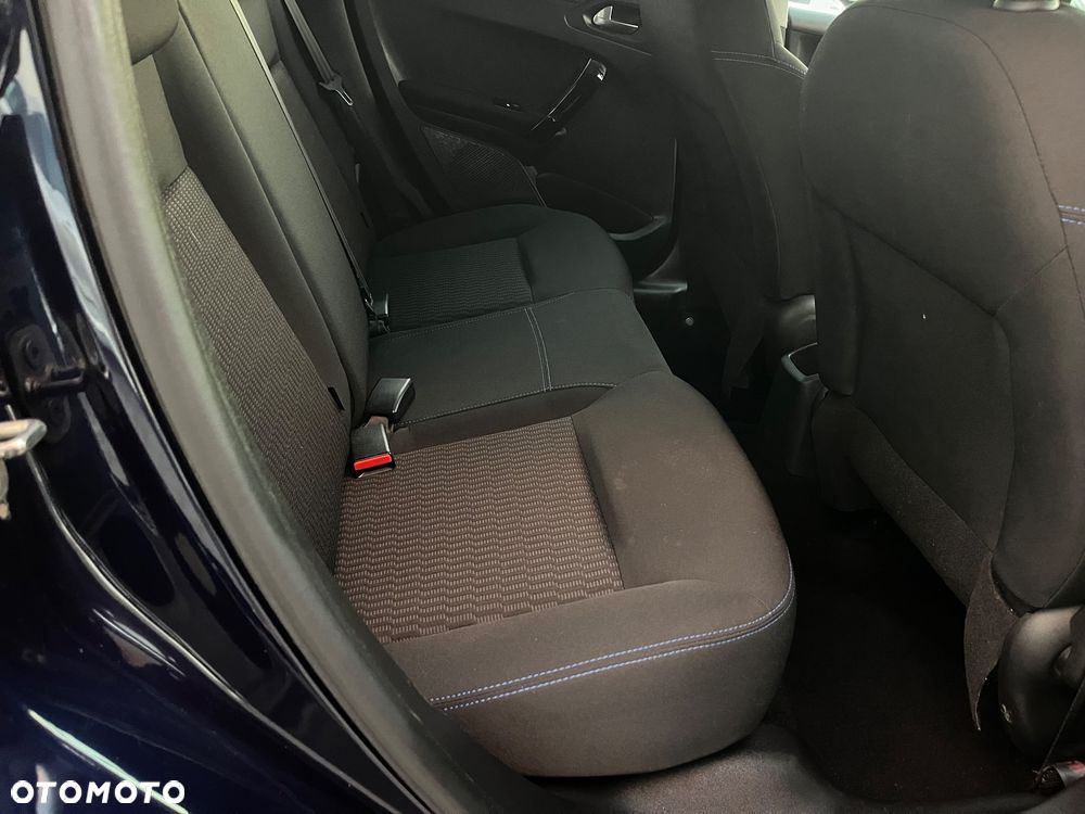 Peugeot 208 PureTech 82 Stop & Start Signature - 10