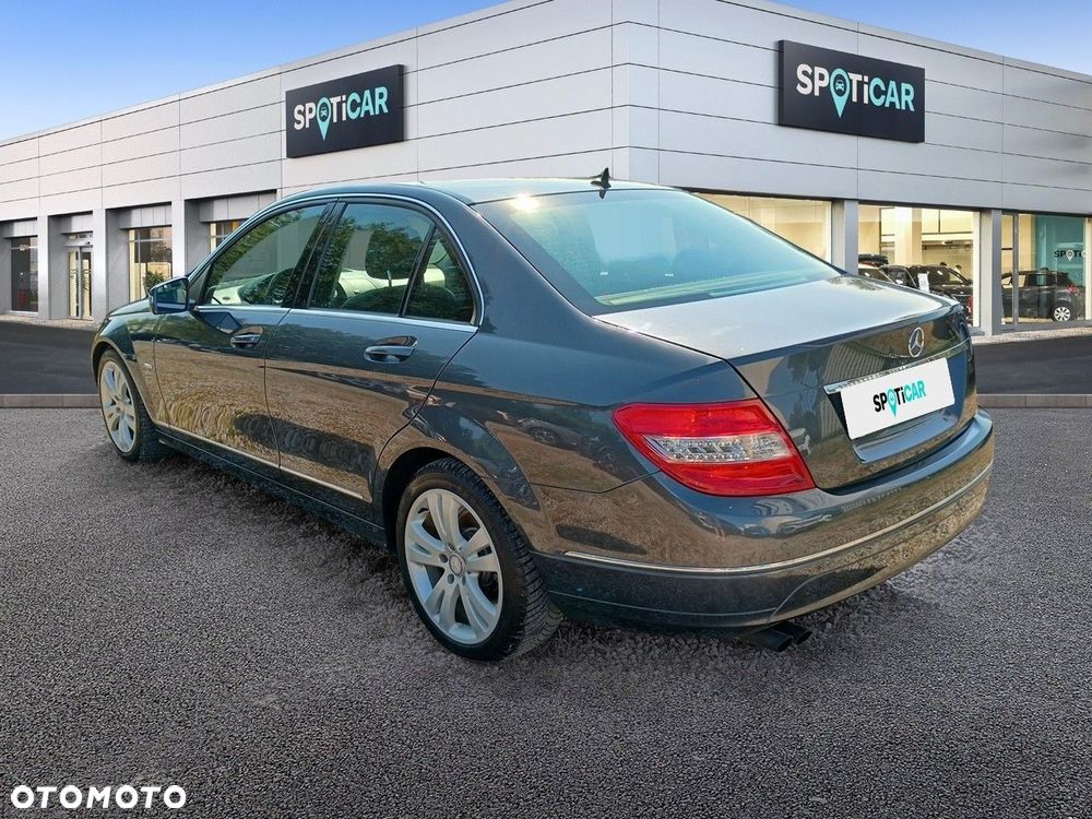 Mercedes-Benz Klasa C - 8