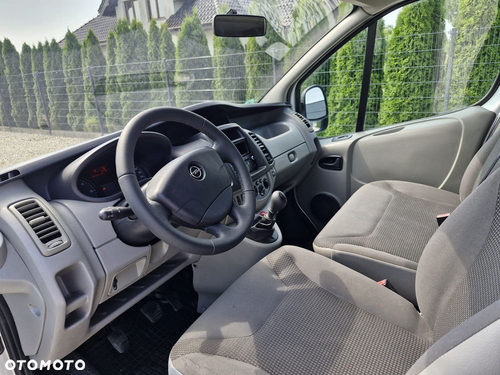 Opel Vivaro - 7