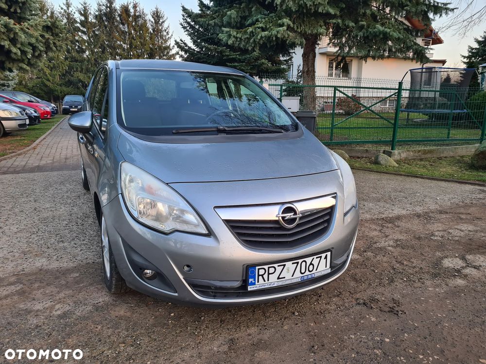 Opel Meriva - 8