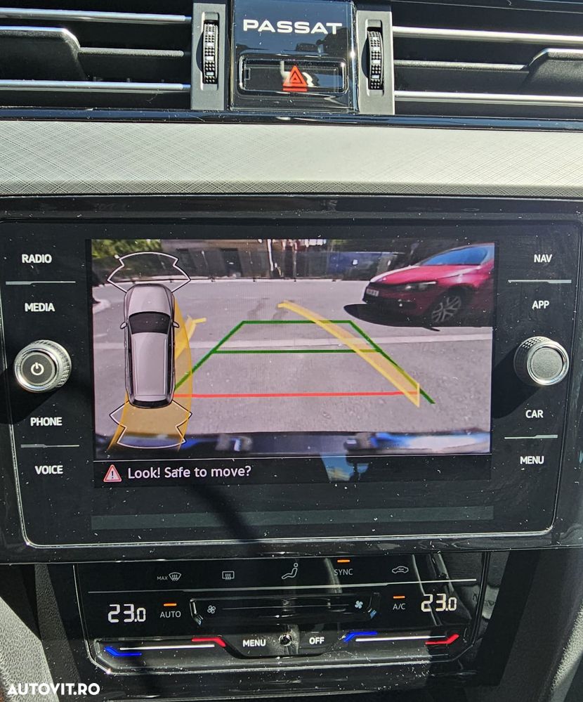 VOLKSWAGEN Passat 2021 — imagine 12