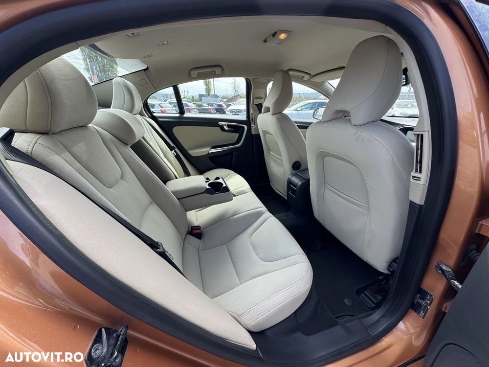Volvo S60 D3 Start-Stop Basic - 18