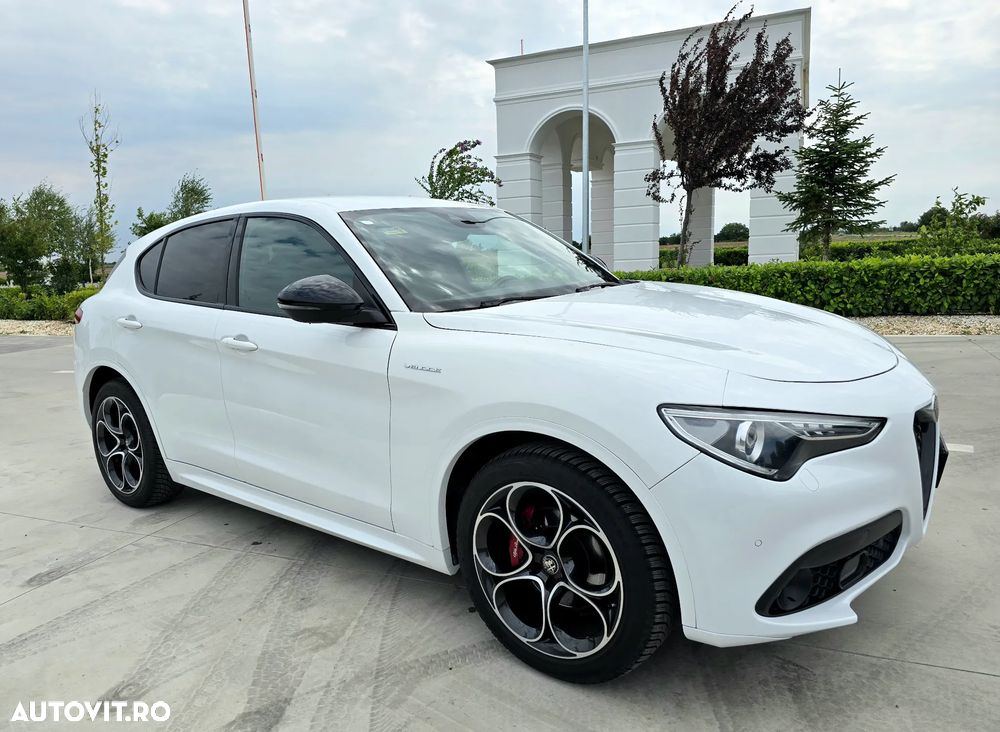 Alfa Romeo Stelvio 2.2 16V AT8 Q4 Veloce - 2