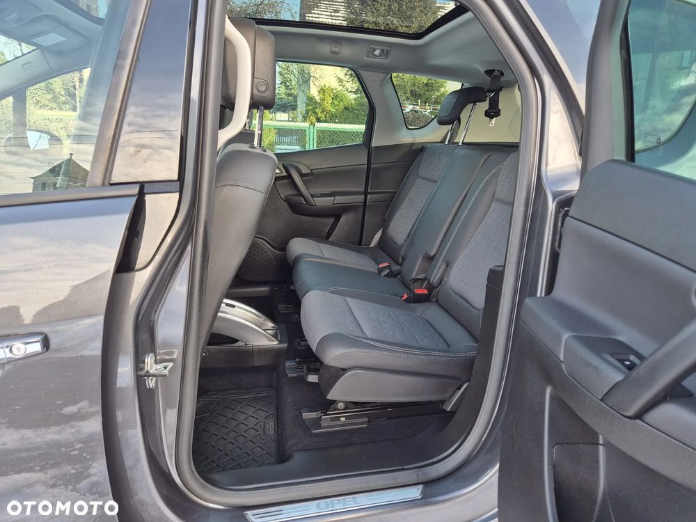 Opel Meriva 1.7 CDTI Innovation - 33