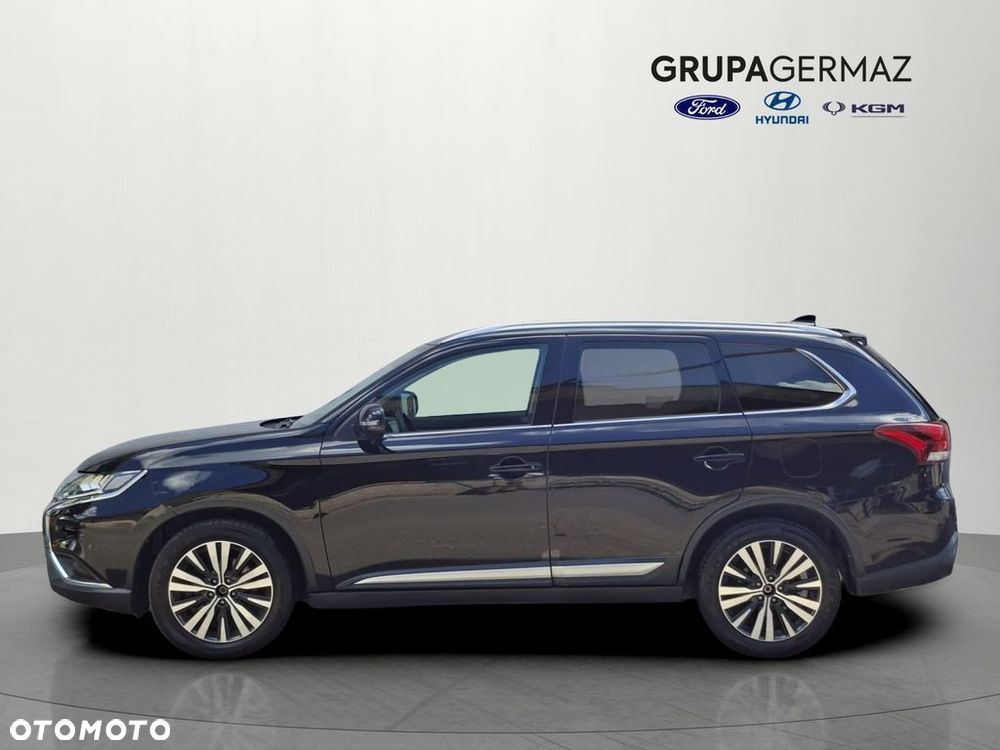 Mitsubishi Outlander 2.0 Instyle + 4WD CVT - 2
