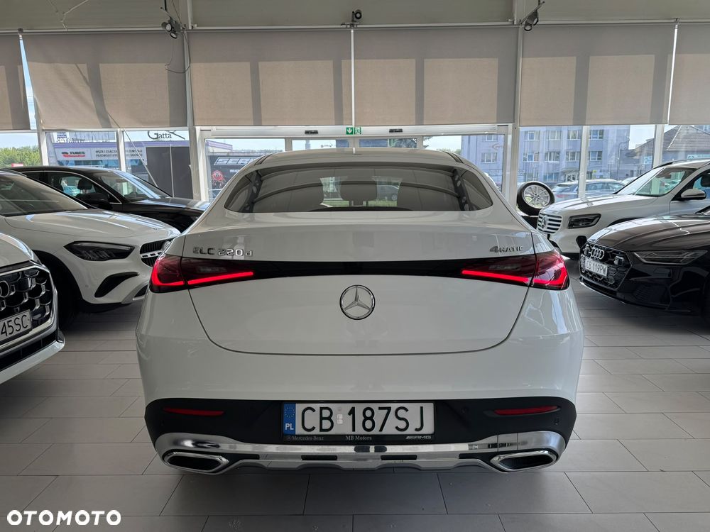 Mercedes-Benz GLC - 7