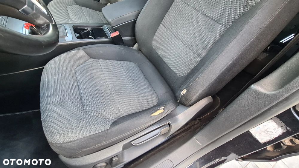 Volkswagen Passat 2.0 TDI Comfortline - 20