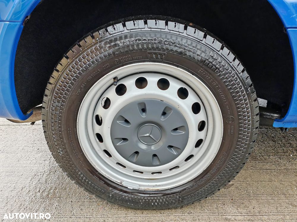 Mercedes-Benz VITO - 11