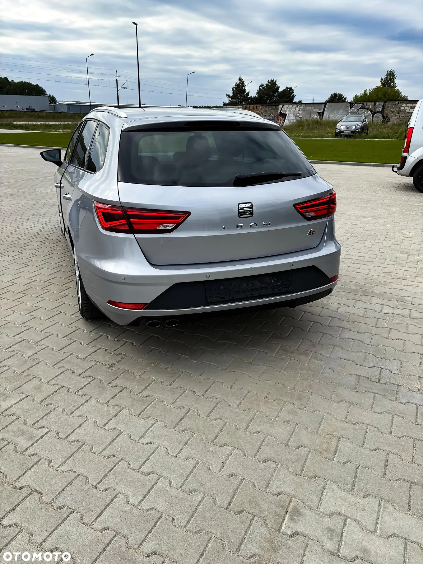 Seat Leon ST 2.0 TDI Start&Stop DSG FR - 3