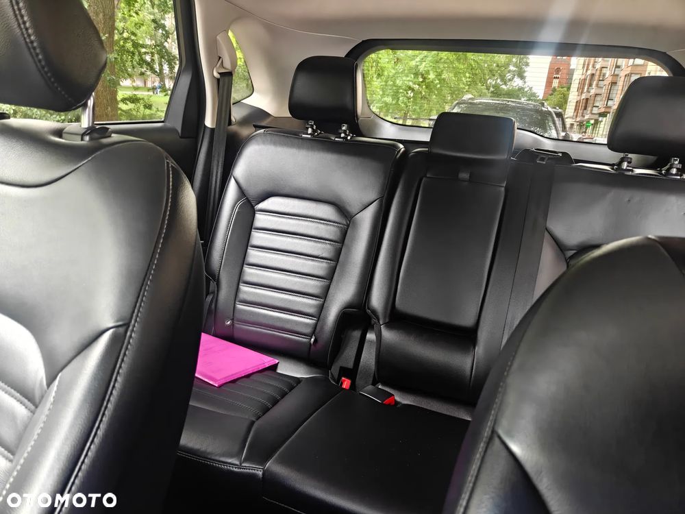 Ford Edge - 12