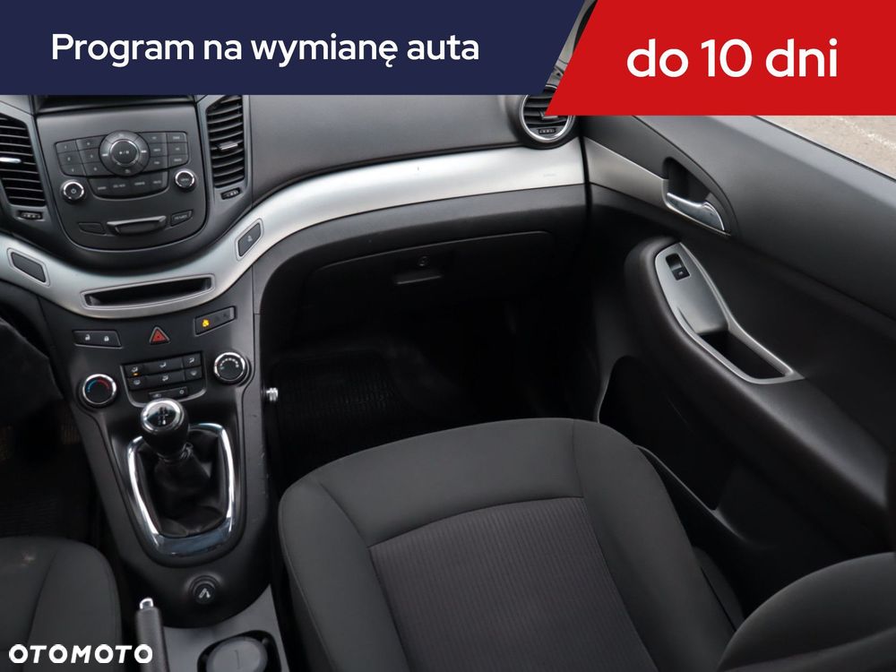 Chevrolet Orlando - 10
