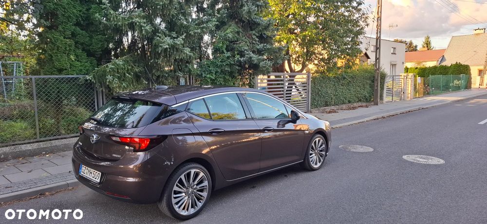 Opel Astra 1.4 Turbo Innovation - 1