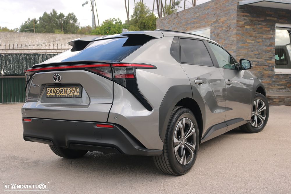 Toyota bZ4X 71,4 kWh Premium Limited - 2