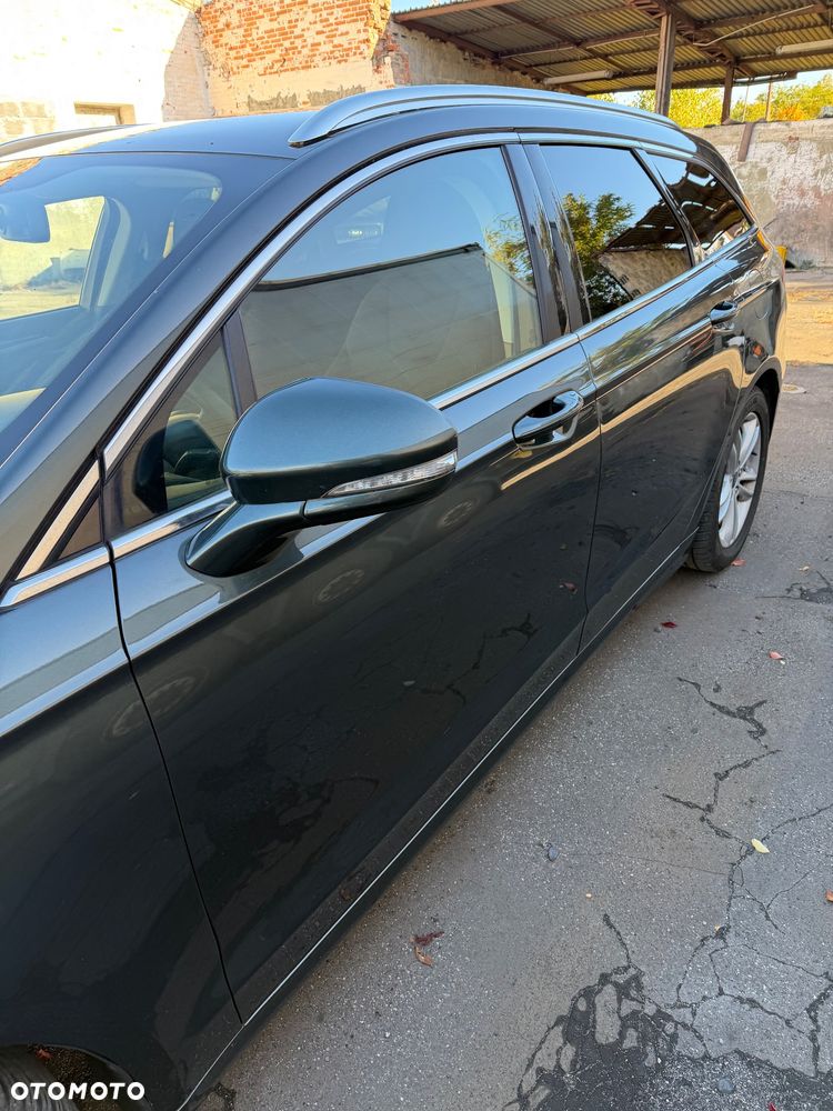 Ford Mondeo - 10