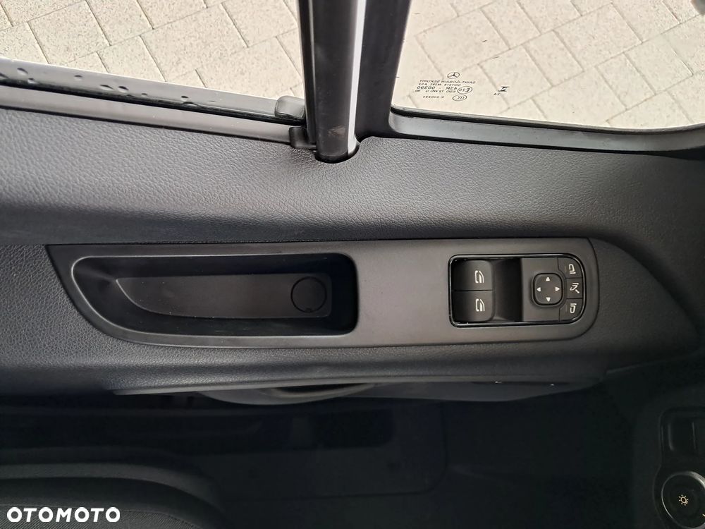 Mercedes-Benz eSprinter - 19