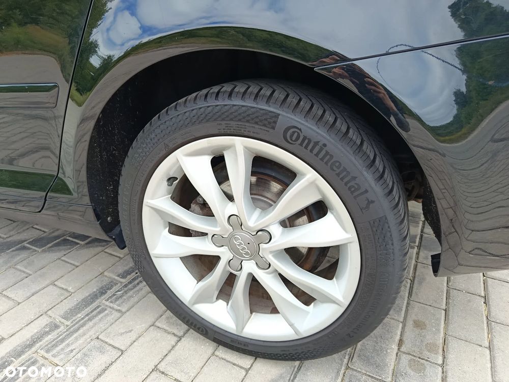 Audi A3 Sportback 1.6 Ambiente - 11