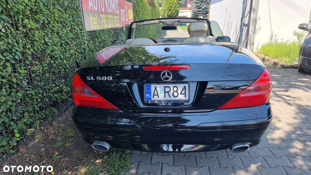 Mercedes-Benz SL - 33