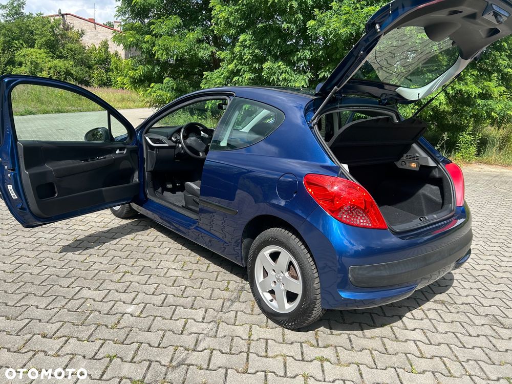 Peugeot 207 1.4 Trendy - 22