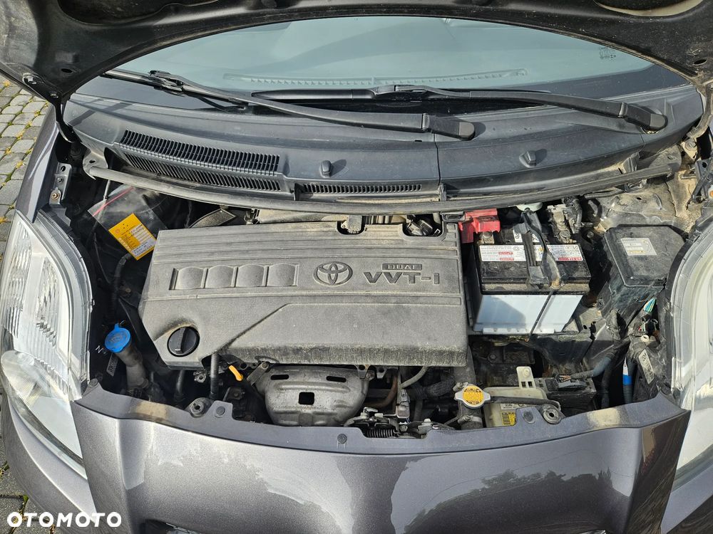 Toyota Yaris 1.33 Luna - 10