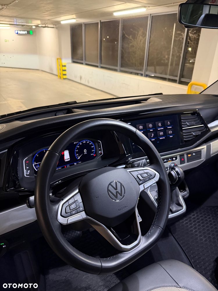Volkswagen Multivan - 9