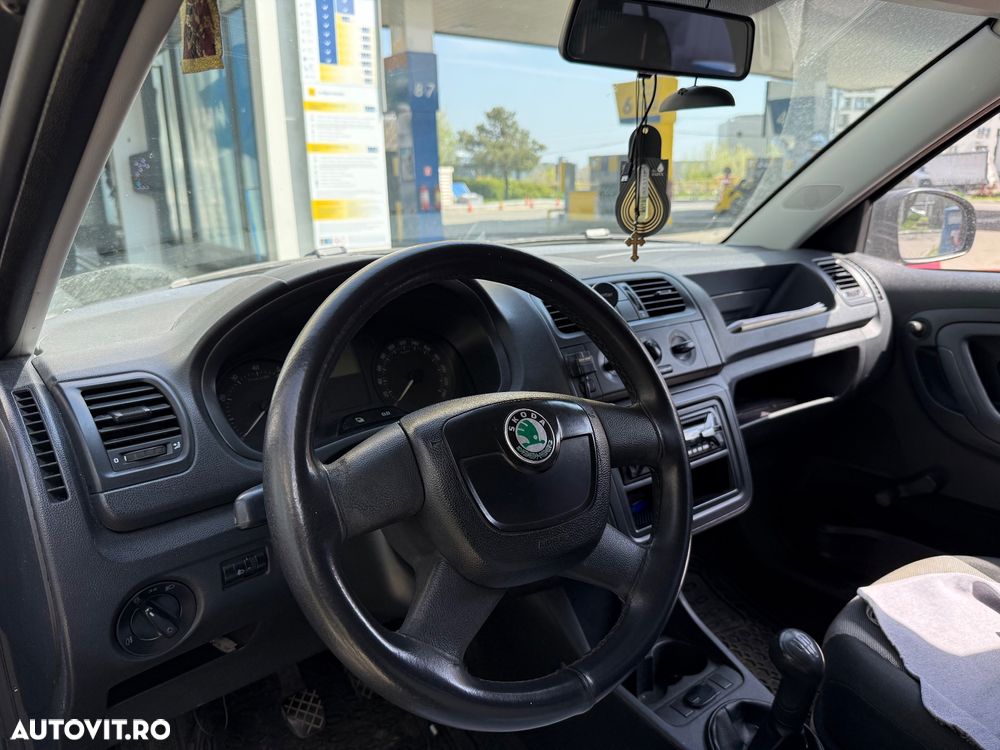 Skoda Fabia 1.2 HTP Classic - 8