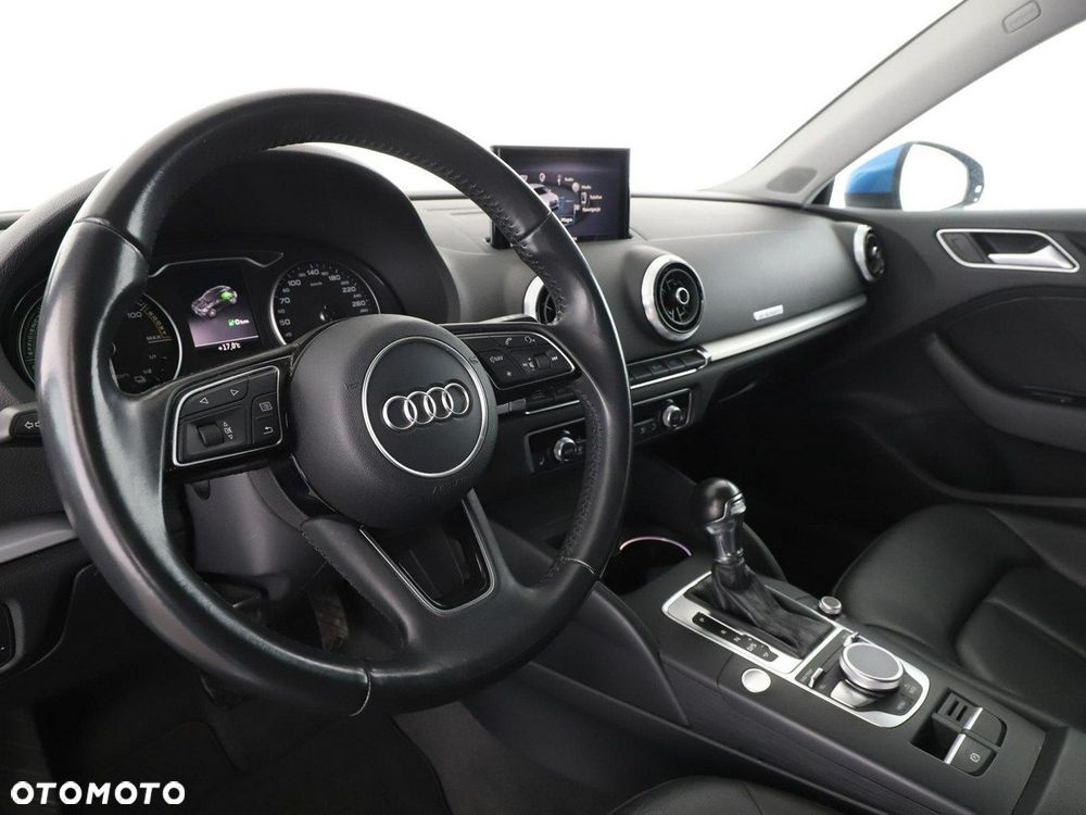 Audi A3 Sportback 1.4 TFSI e-tron design - 15