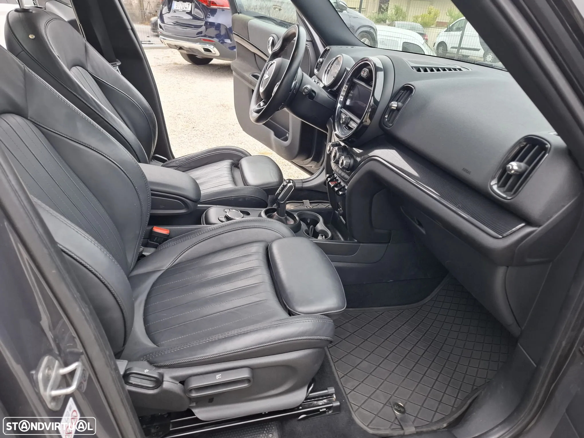 MINI Countryman Cooper SD Auto Desportiva - 17