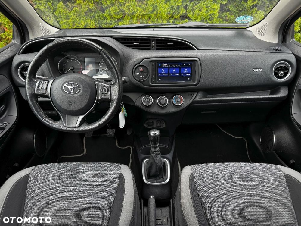 Toyota Yaris 1.5 20th Anniversary - 6