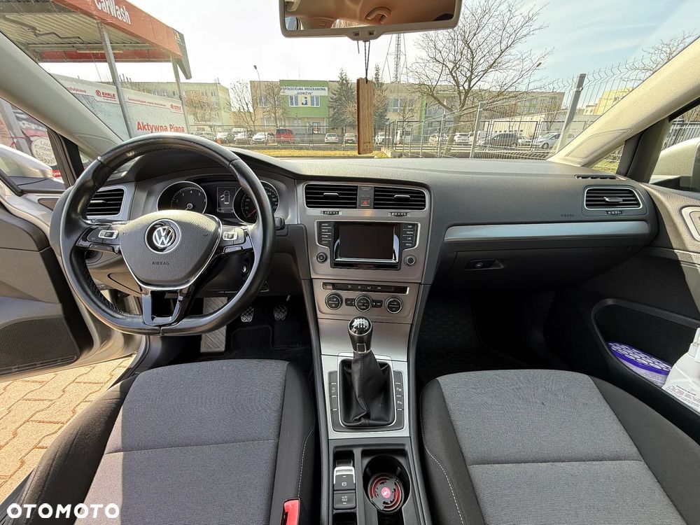 Volkswagen Golf 1.2 TSI BlueMotion Technology Trendline - 26