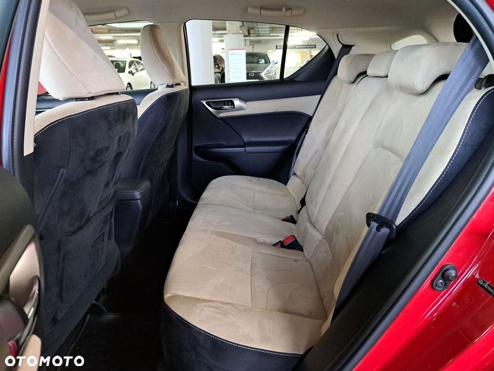 Lexus CT 200h Elegance - 12