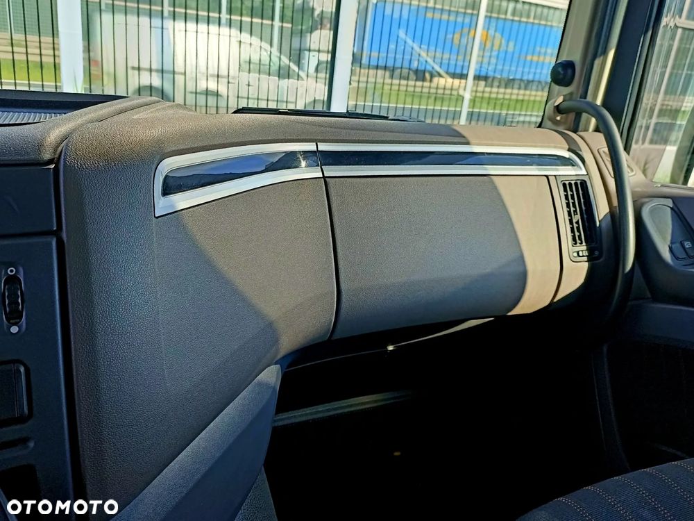 DAF XF450 6x2 Hakowiec Pod kontener 750cm - 19