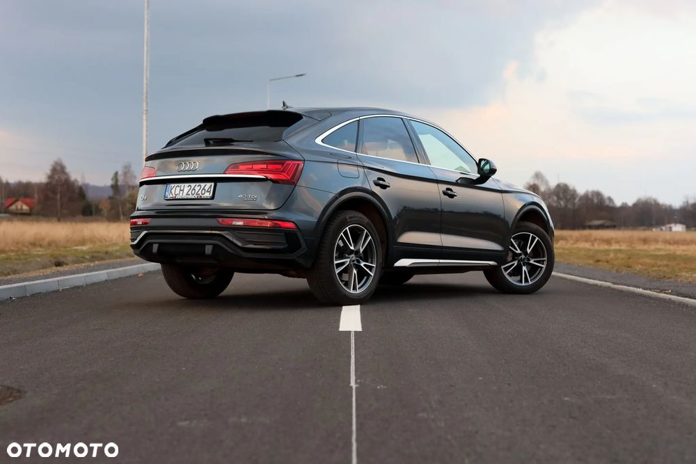Audi Q5 Sportback 40 TDI quattro S tronic advanced - 8