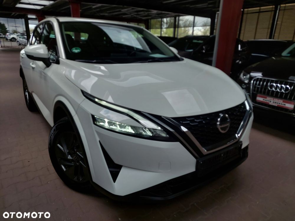Nissan Qashqai - 1