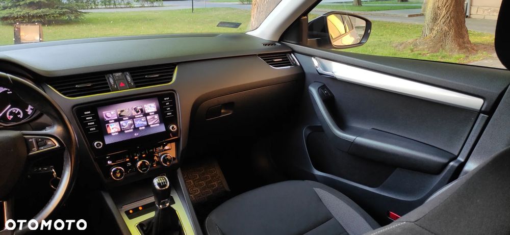 Skoda Octavia 1.5 TSI GPF ACT Style - 39