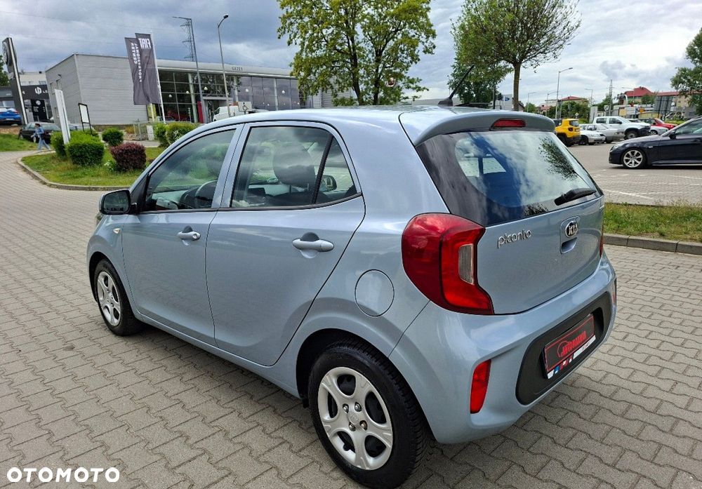 Kia Picanto - 10