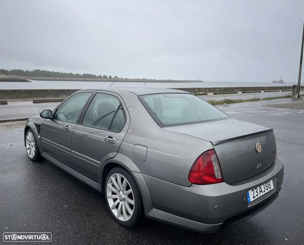 MG ZS 105 - 11