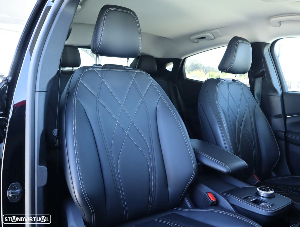 Ford Mustang Mach-E Standard - 4