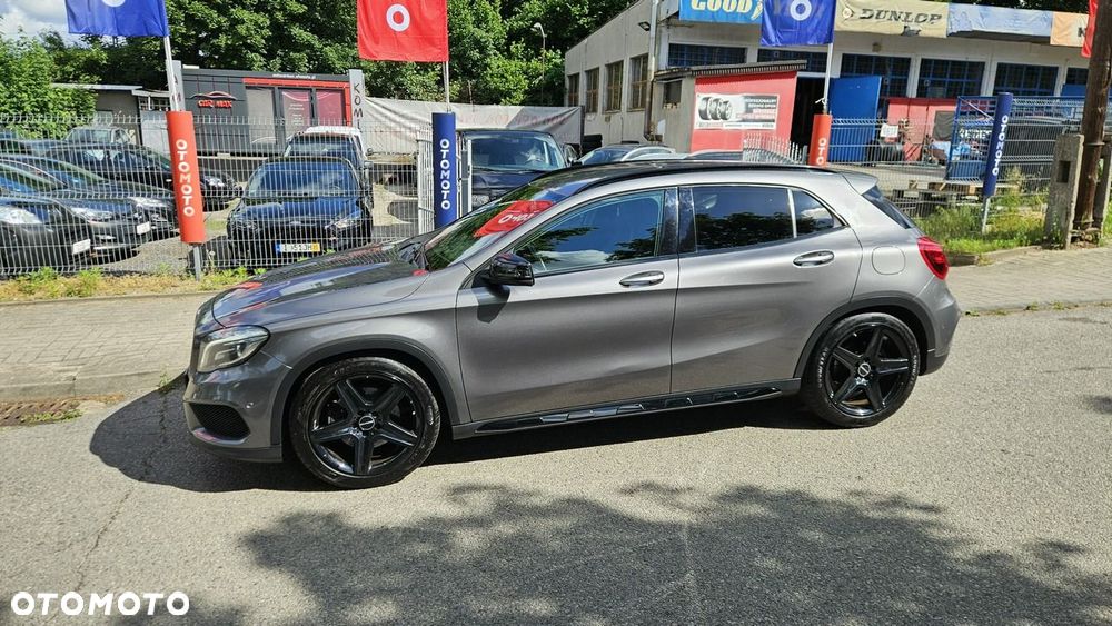 Mercedes-Benz GLA 250 4-Matic AMG Line - 2