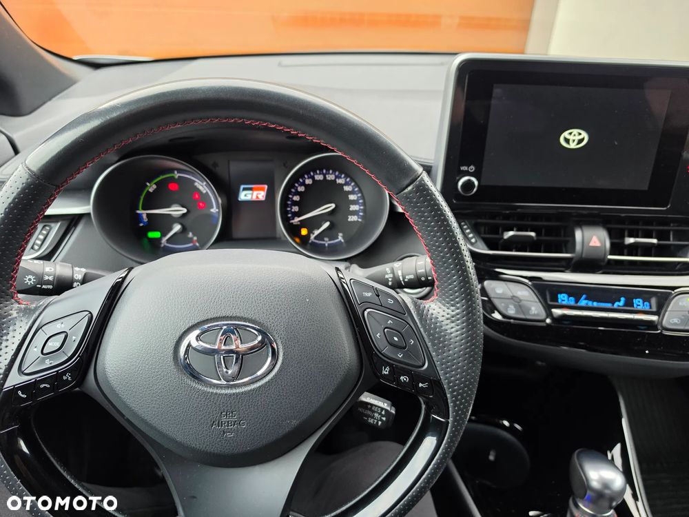 Toyota C-HR - 13