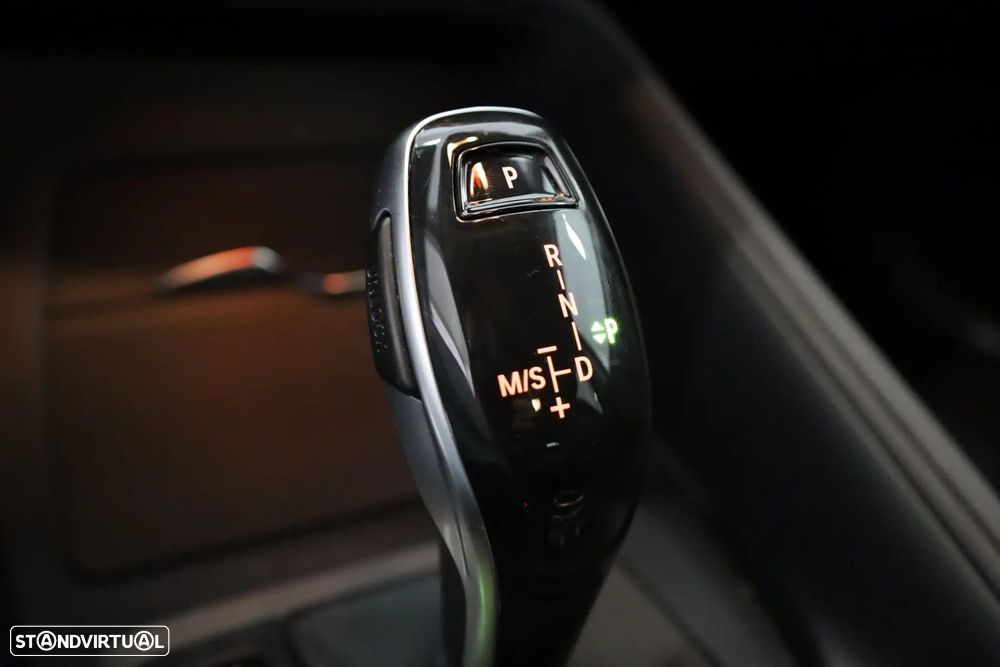 BMW X1 16 d sDrive Advantage Auto - 39