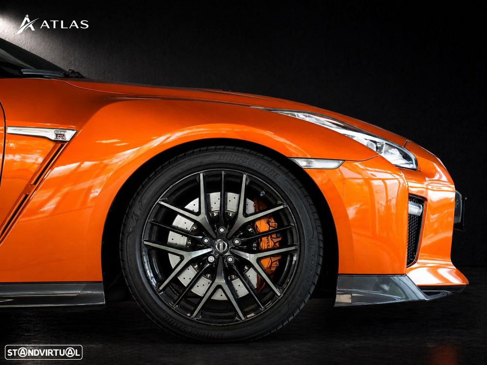 Nissan GT-R Prestige Edition - 3