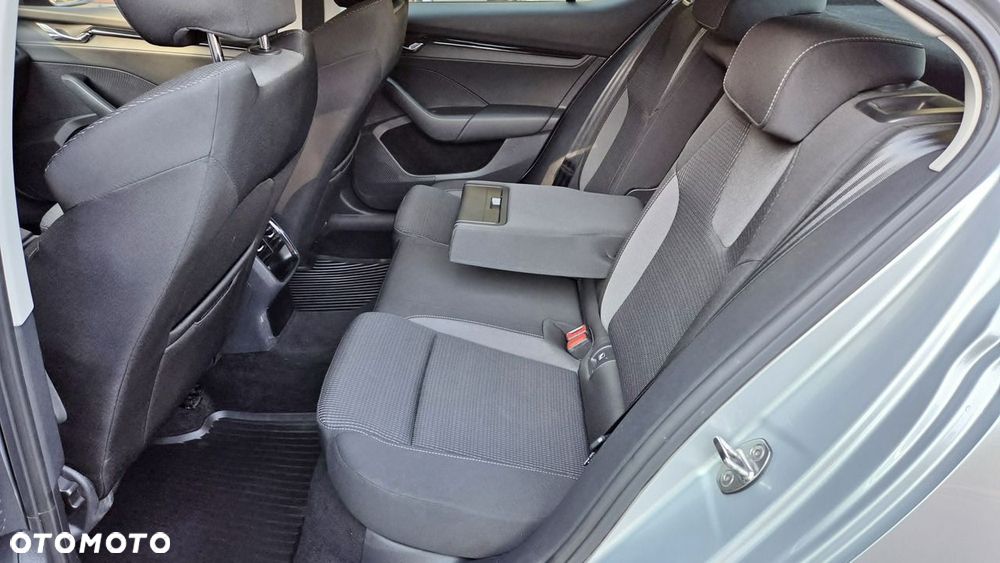 Skoda Octavia 1.5 TSI Ambition - 13