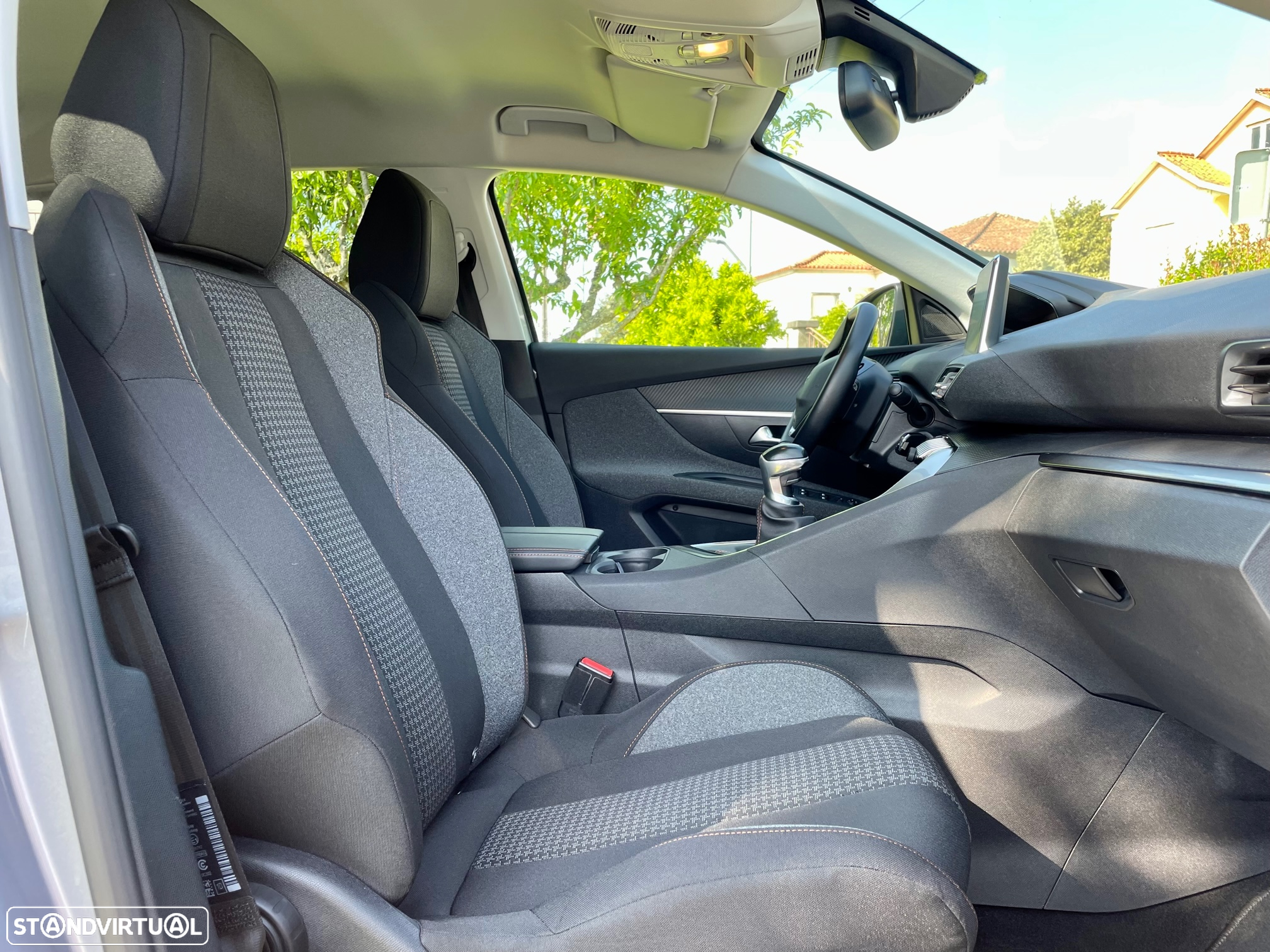 Peugeot 3008 1.5 BlueHDi Active - 27