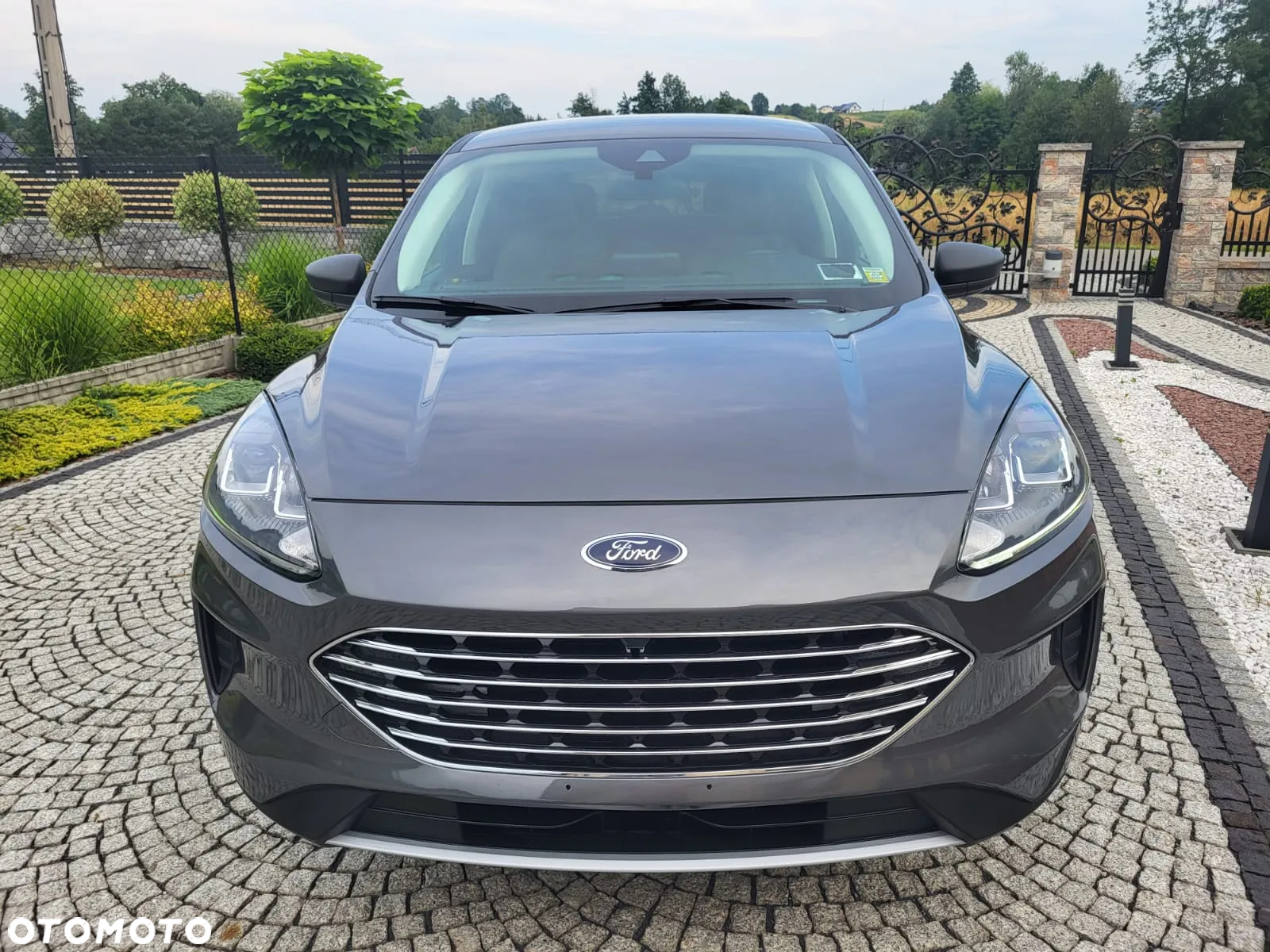Ford Kuga - 33