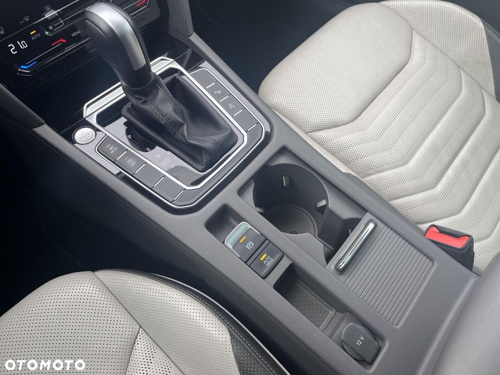 Volkswagen Arteon 2.0 TDI 4Motion Elegance DSG - 19