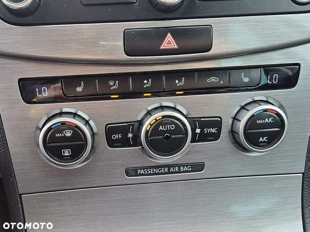 Volkswagen Passat - 40