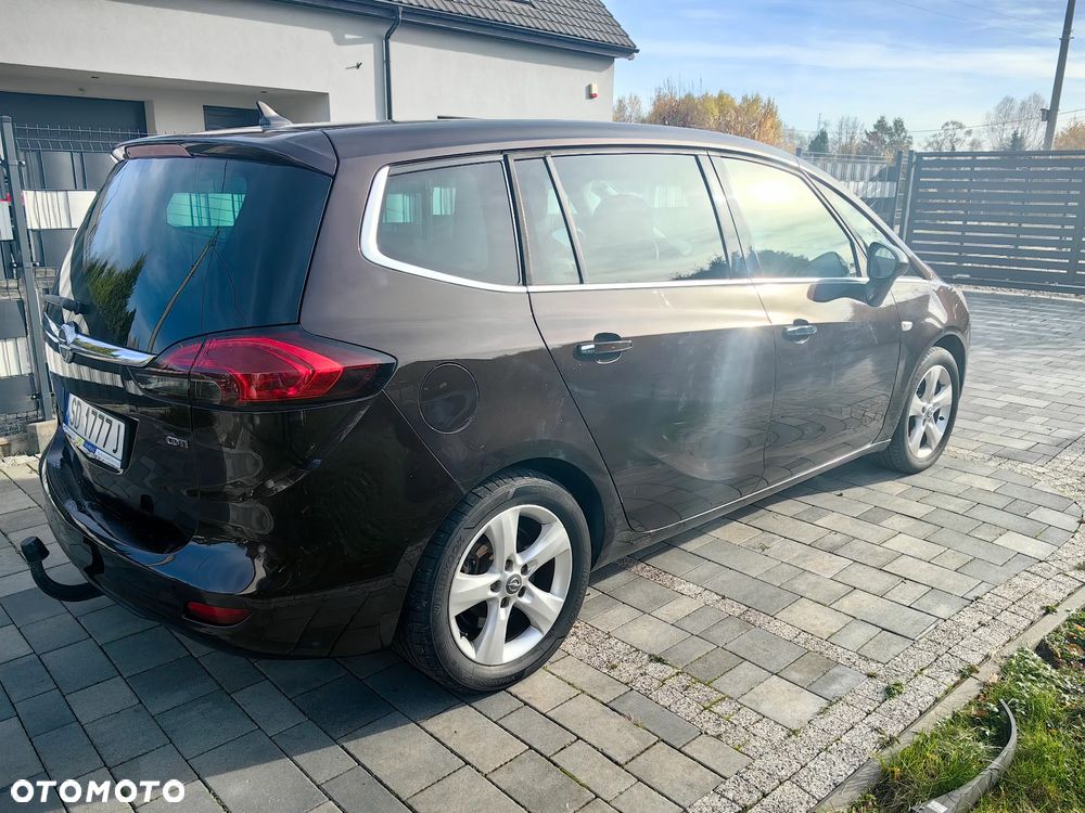 Opel Zafira 2.0 CDTI Cosmo - 4