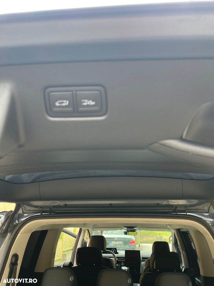 Hyundai Staria 2.2 CRDi Allrad Signature - 5