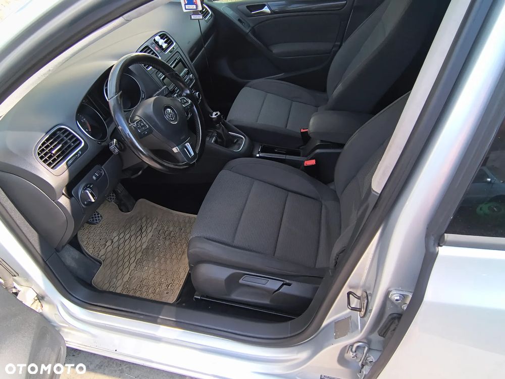 Volkswagen Golf 2.0 TDI Highline - 13
