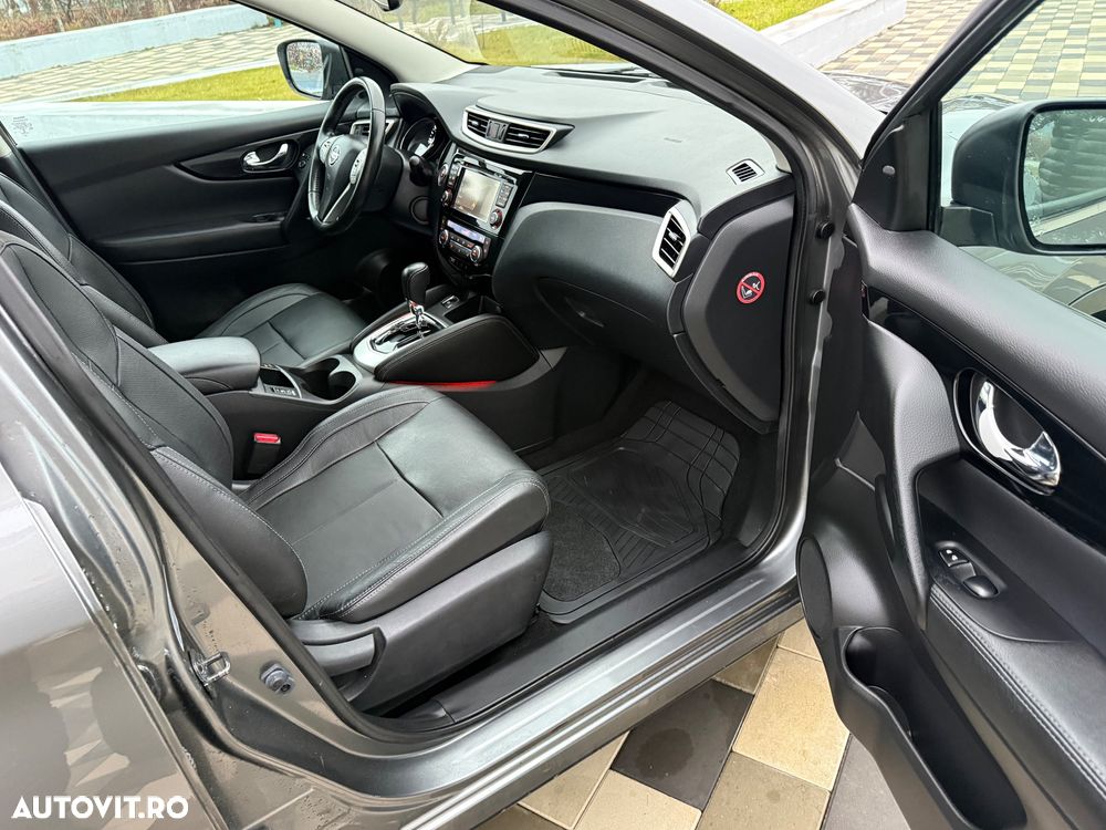 Nissan Qashqai 1.6 DCI Xtronic TEKNA - 10